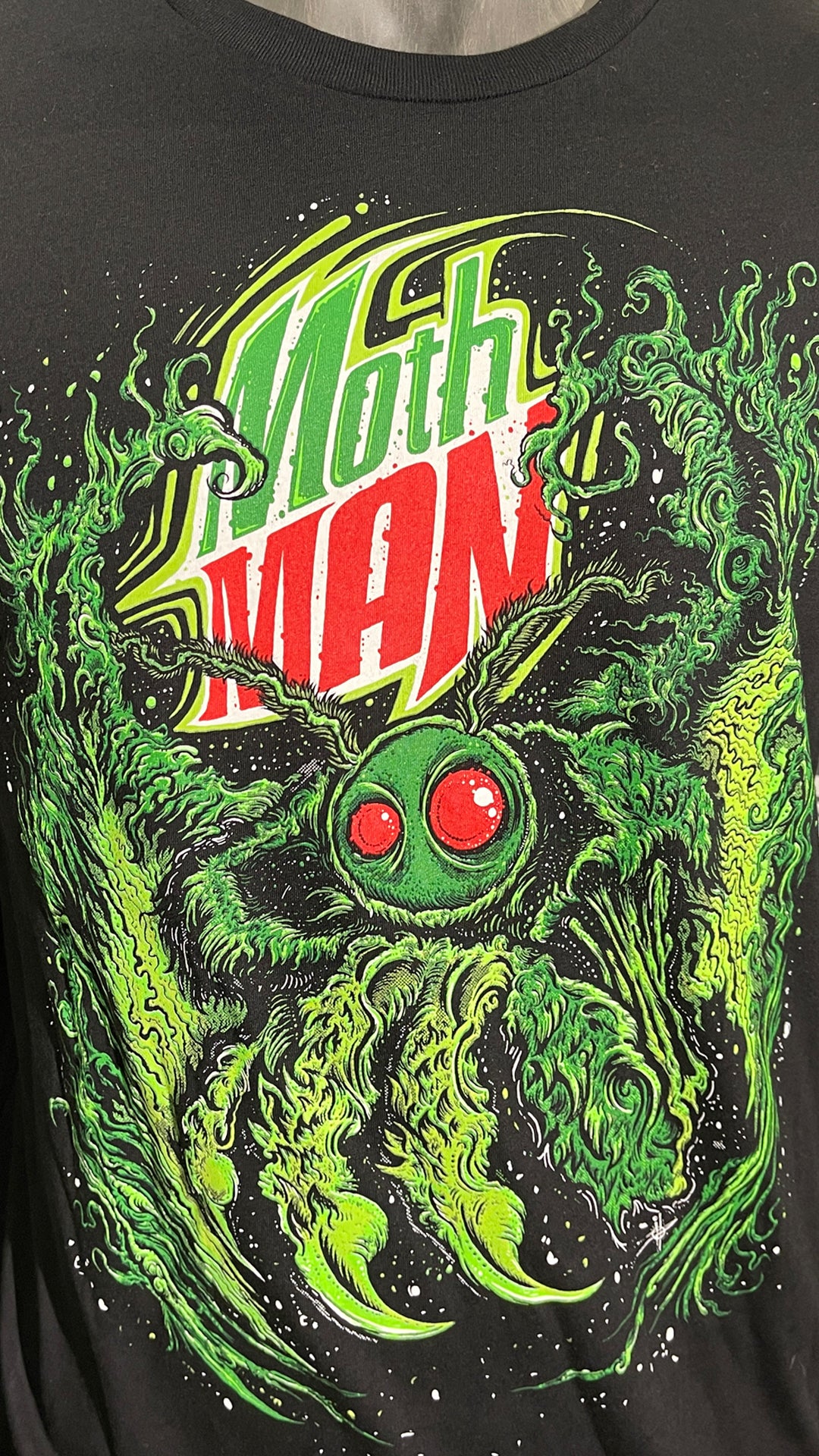 mountain monsters mothman Mountain MOTHMAN – Hardiewear